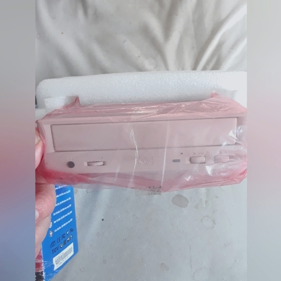 LG CD ROM  Drive CRD-8400B - Picture 6 of 8